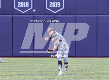 Thumbnail 3 in Plano vs. Marcus (UIL 6A Quarterfinals) photogallery.
