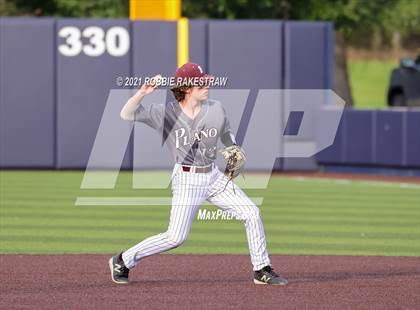 Thumbnail 2 in Plano vs. Marcus (UIL 6A Quarterfinals) photogallery.