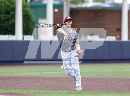 Thumbnail 3 in Plano vs. Marcus (UIL 6A Quarterfinals) photogallery.