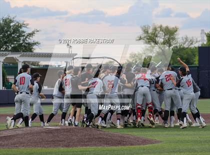 Thumbnail 1 in Plano vs. Marcus (UIL 6A Quarterfinals) photogallery.
