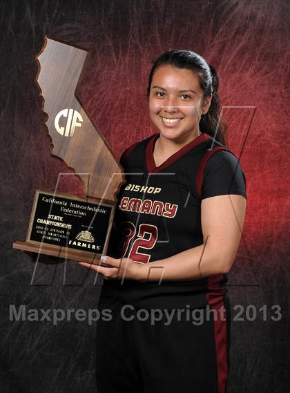 Thumbnail 3 in Alemany (CIF State D3 Award Photos) photogallery.