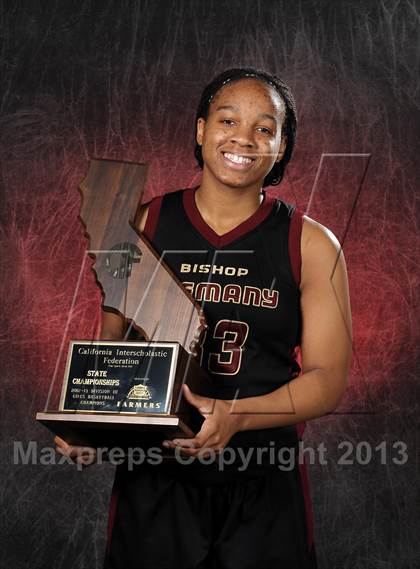 Thumbnail 3 in Alemany (CIF State D3 Award Photos) photogallery.