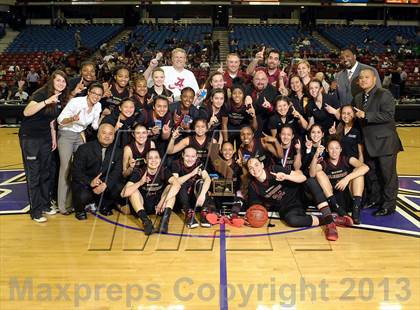 Thumbnail 1 in Alemany (CIF State D3 Award Photos) photogallery.