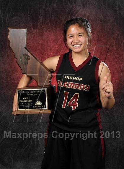 Thumbnail 3 in Alemany (CIF State D3 Award Photos) photogallery.