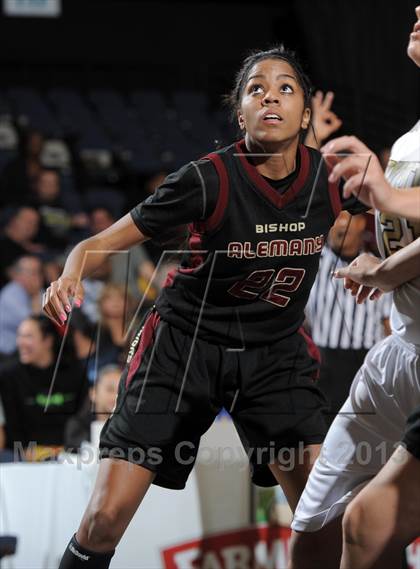 Thumbnail 2 in Alemany vs. Calabasas (CIF SS D3AA Final) photogallery.
