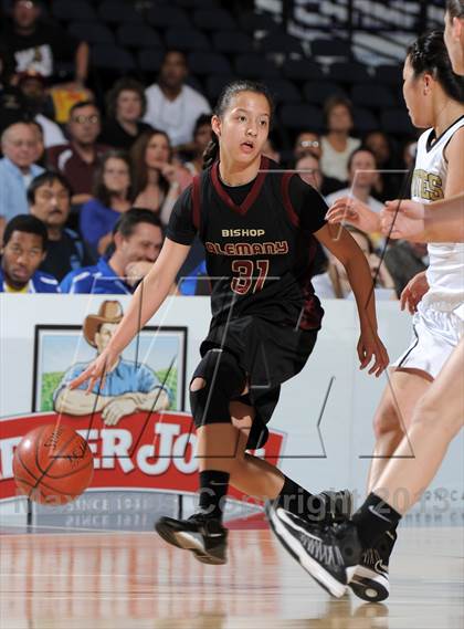 Thumbnail 3 in Alemany vs. Calabasas (CIF SS D3AA Final) photogallery.