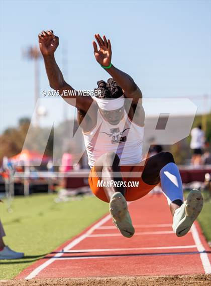 Thumbnail 2 in NIAA 4A and 5A Southern Regionals (Field events) photogallery.