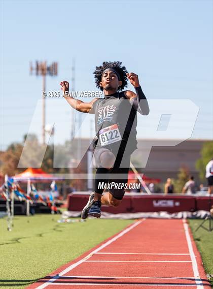 Thumbnail 1 in NIAA 4A and 5A Southern Regionals (Field events) photogallery.