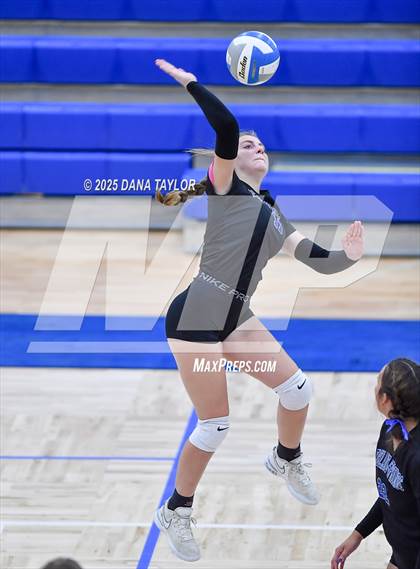 Thumbnail 3 in Lingleville vs. Richland Springs photogallery.