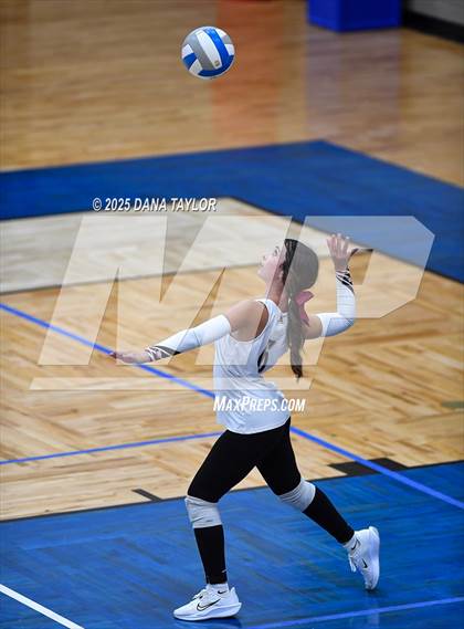 Thumbnail 3 in Lingleville vs. Richland Springs photogallery.