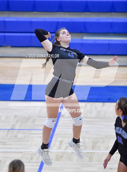 Thumbnail 2 in Lingleville vs. Richland Springs photogallery.