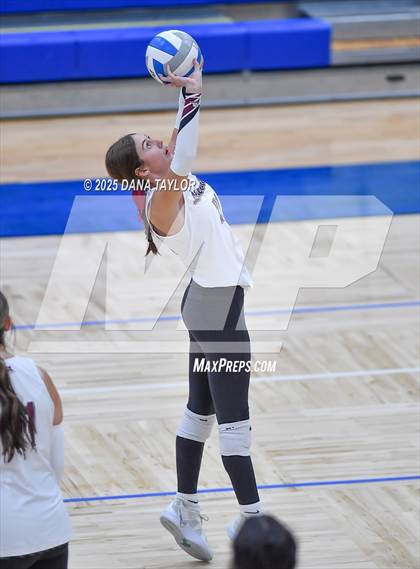Thumbnail 1 in Lingleville vs. Richland Springs photogallery.