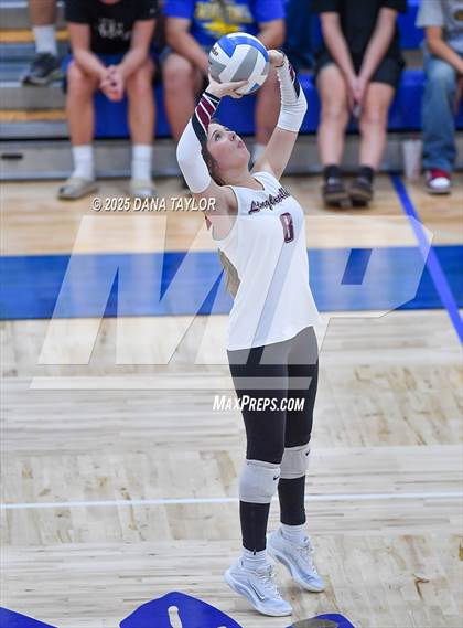 Thumbnail 1 in Lingleville vs. Richland Springs photogallery.