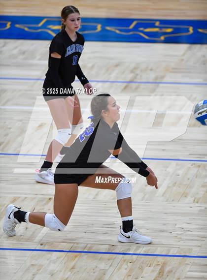 Thumbnail 1 in Lingleville vs. Richland Springs photogallery.