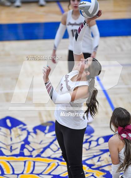 Thumbnail 2 in Lingleville vs. Richland Springs photogallery.