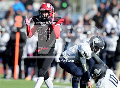 Thumbnail 3 in St. Joseph-by-the-Sea vs. Moore Catholic (NYCHSFL AA-2 Final) photogallery.