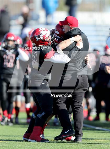 Thumbnail 3 in St. Joseph-by-the-Sea vs. Moore Catholic (NYCHSFL AA-2 Final) photogallery.