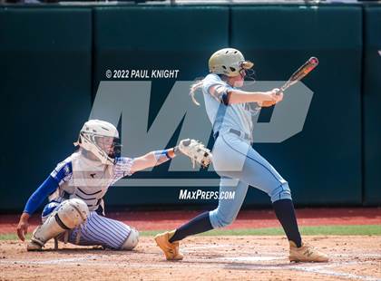 Thumbnail 1 in Lake Creek vs. Georgetown (UIL 5A State Championship) photogallery.