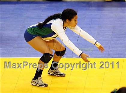Thumbnail 1 in Tri-City Christian vs. Branson (CIF D5 State Final) photogallery.