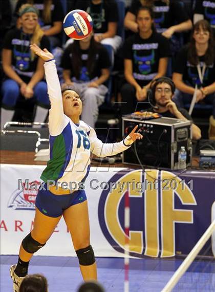 Thumbnail 1 in Tri-City Christian vs. Branson (CIF D5 State Final) photogallery.
