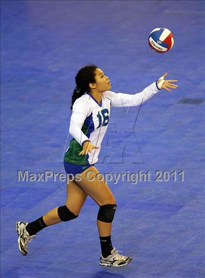 Thumbnail 2 in Tri-City Christian vs. Branson (CIF D5 State Final) photogallery.