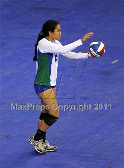 Thumbnail 1 in Tri-City Christian vs. Branson (CIF D5 State Final) photogallery.