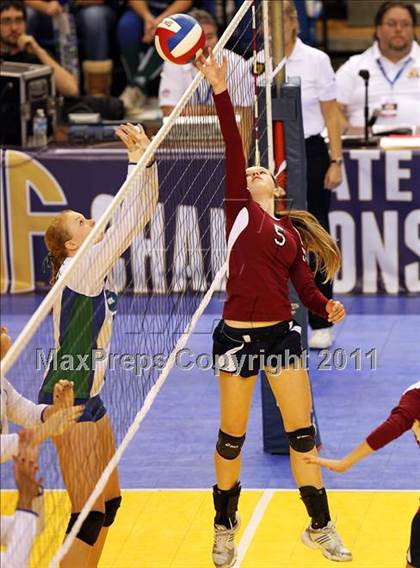 Thumbnail 3 in Tri-City Christian vs. Branson (CIF D5 State Final) photogallery.