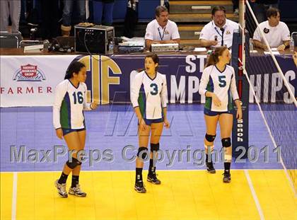 Thumbnail 3 in Tri-City Christian vs. Branson (CIF D5 State Final) photogallery.
