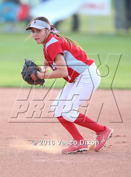 Thumbnail 2 in Thunderbird @ Agua Fria photogallery.