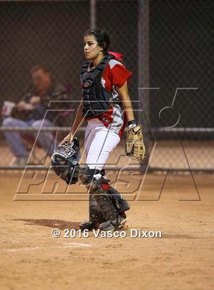 Thumbnail 3 in Thunderbird @ Agua Fria photogallery.