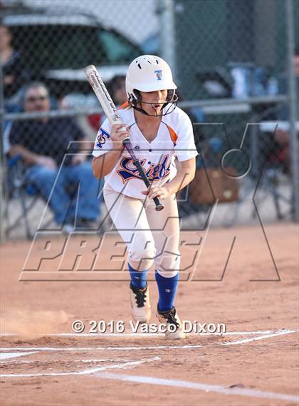 Thumbnail 3 in Thunderbird @ Agua Fria photogallery.