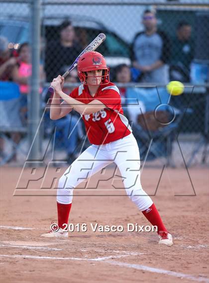 Thumbnail 3 in Thunderbird @ Agua Fria photogallery.