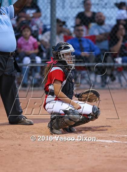 Thumbnail 2 in Thunderbird @ Agua Fria photogallery.