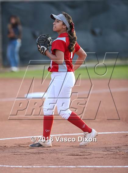 Thumbnail 2 in Thunderbird @ Agua Fria photogallery.