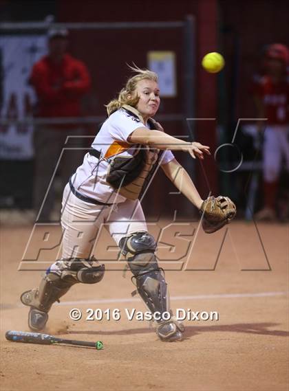 Thumbnail 3 in Thunderbird @ Agua Fria photogallery.