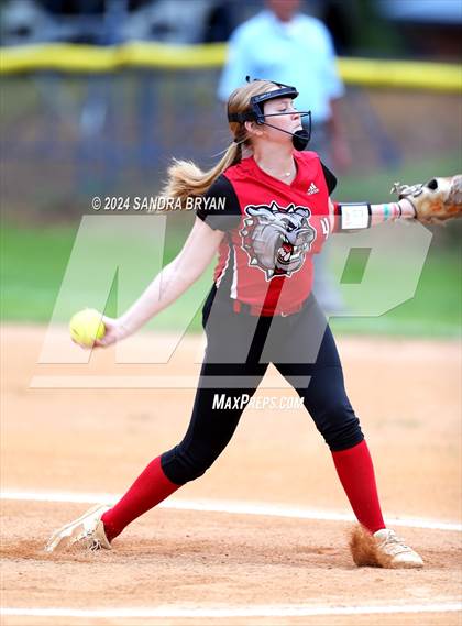 Thumbnail 3 in Butler @ East Mecklenburg photogallery.