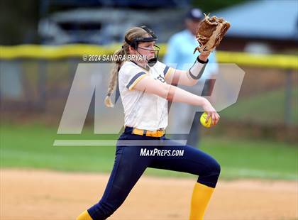Thumbnail 3 in Butler @ East Mecklenburg photogallery.