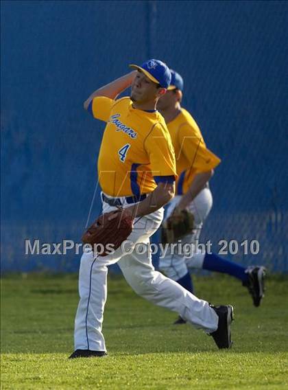 Thumbnail 2 in Del Oro @ Del Campo photogallery.