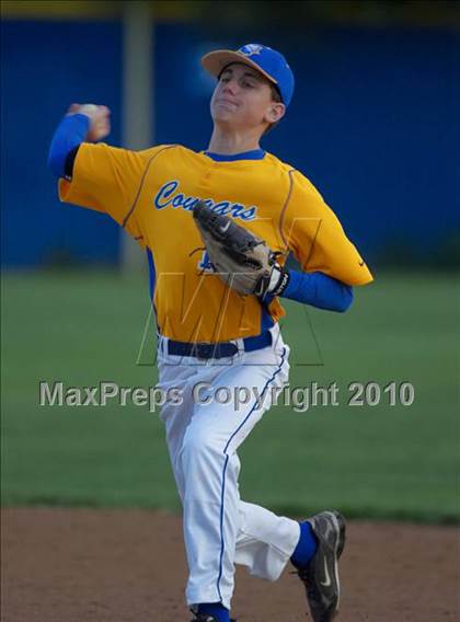 Thumbnail 1 in Del Oro @ Del Campo photogallery.