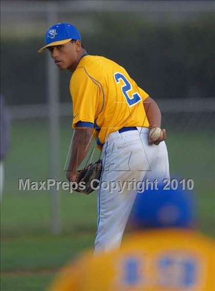 Thumbnail 2 in Del Oro @ Del Campo photogallery.
