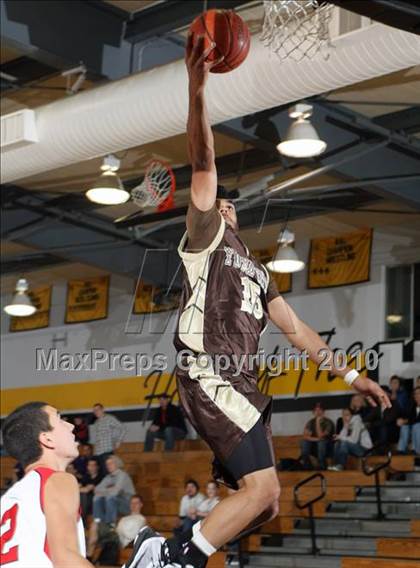Thumbnail 2 in Foothill vs. Yuba City (Hornet Classic) photogallery.