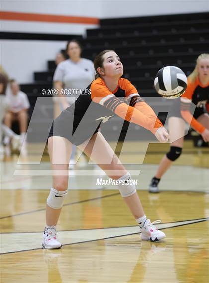 Thumbnail 3 in Berne Union @ Amanda-Clearcreek photogallery.