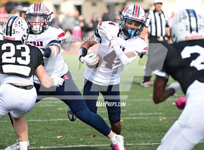 Thumbnail 3 in Foran @ Xavier photogallery.