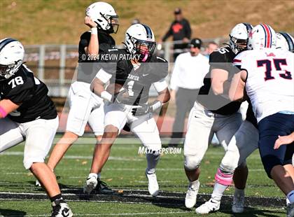 Thumbnail 1 in Foran @ Xavier photogallery.