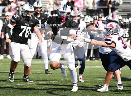 Thumbnail 2 in Foran @ Xavier photogallery.