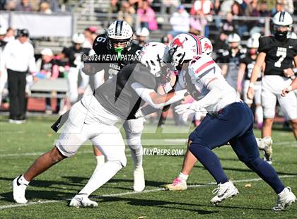 Thumbnail 3 in Foran @ Xavier photogallery.