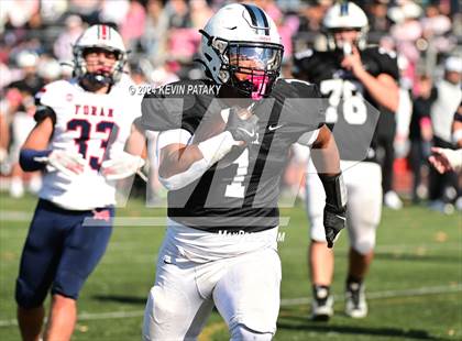 Thumbnail 2 in Foran @ Xavier photogallery.