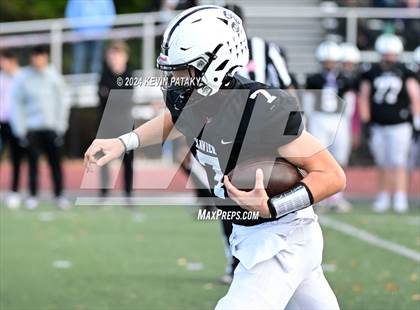 Thumbnail 3 in Foran @ Xavier photogallery.