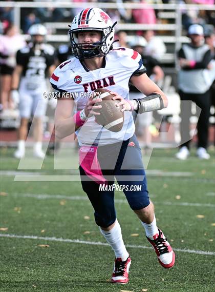 Thumbnail 3 in Foran @ Xavier photogallery.