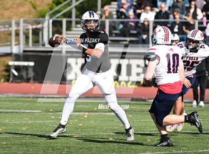 Thumbnail 3 in Foran @ Xavier photogallery.